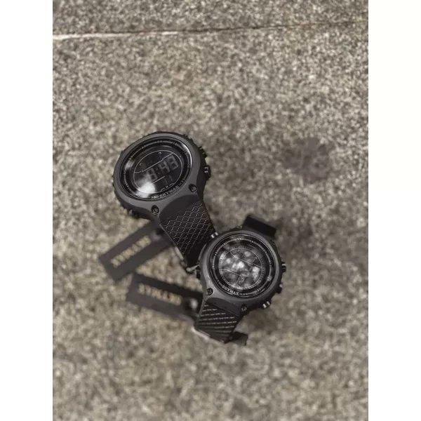 CachaHikma's tweet photo. Jam tangam skymax pria wanita jam couple gratis gelang dan kalung
Cek harga 👇
https://t.co/Yj3NYWKcPg

#jamtangancouple #jamcouple SSorotanSSemua Orang https://t.co/P08U1fE8A5