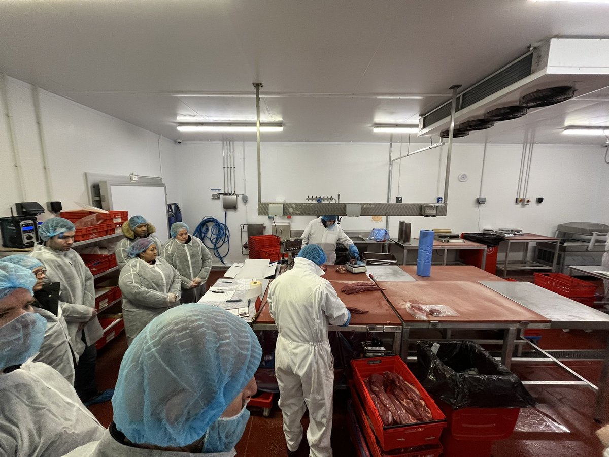 Great day on Thursday with this year’s Culinary Classroom team at Campbell Brothers in Woolwich. A tour of the factory to see where our meat comes from followed by a demonstration from the master butcher! The team all got stuck in 👍 @_OCSGroup @Academy_Food_UK @AngelHillFood