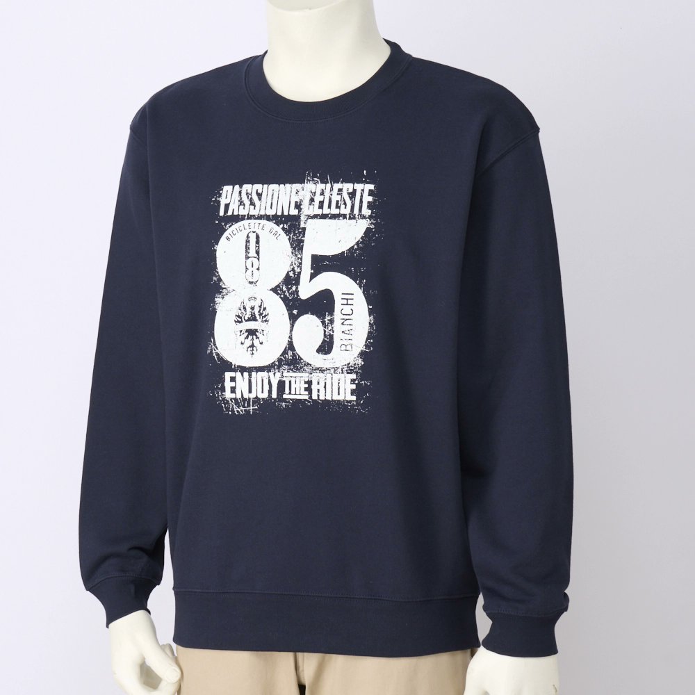 ariake1885's tweet photo. 【有明】大特価にてご用意しております!!
◆クルーネックスウェット◆
前面はペンキ風でビアンキを代表するワードを盛り込み、背面の上部にはリフレクター素材でイーグルマークをデザイン
スポーツシーンから、カジュアルなコーディネートで活躍する1着です

#有明ガーデン #ビアンキ #Bianchi https://t.co/oeHG7LSfBp