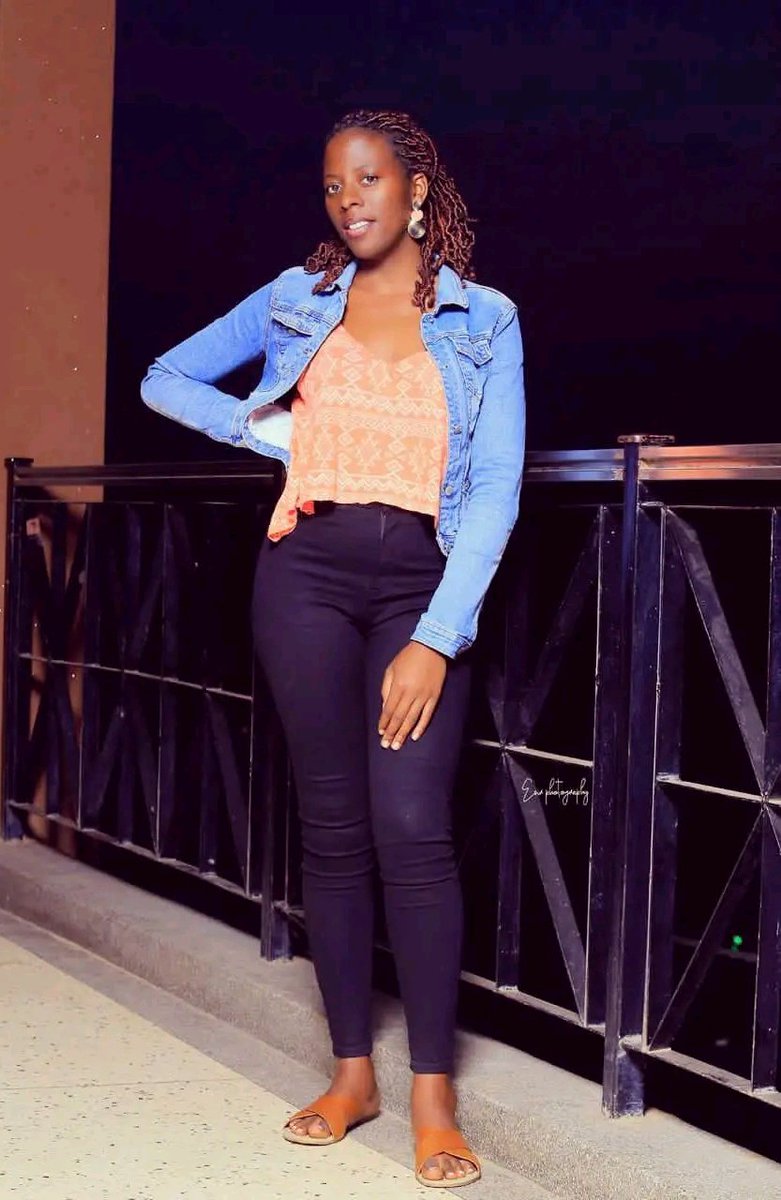 ClareKanyesige's tweet photo. Happiest Birthday to you, 
my g★rgeous Shishta😘🫂💎
Ninkukunda nteine bugarukiro⛲
#Luke2v52🥂 https://t.co/VJReeG4tKJ