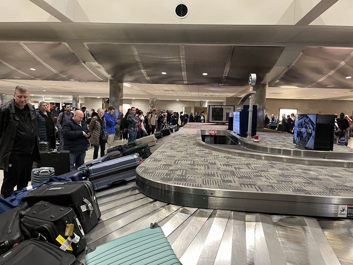 Andrew Urbaczewski tweet media