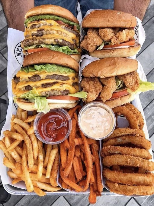 b kajewski tweet media