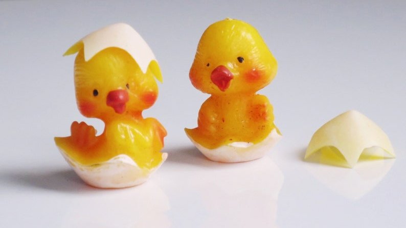 Tiny Ducklings or Chicks perfect for #EasterCrafts #TinyEaster #Ducklings #Miniatures #Vintage #SMILEtt23 #EtsyTeamUnity #Kitsch t.ly/tiGNk