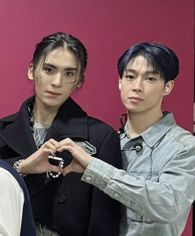 rndihr_'s tweet photo. 💚🤍💚🤍💚🤍💚🤍💚🤍💚🤍
🤍240113 두근두근 턍당 뽝앤뵤💚
💚🤍💚🤍💚🤍💚🤍💚🤍💚🤍 https://t.co/0j7WYkTOxc