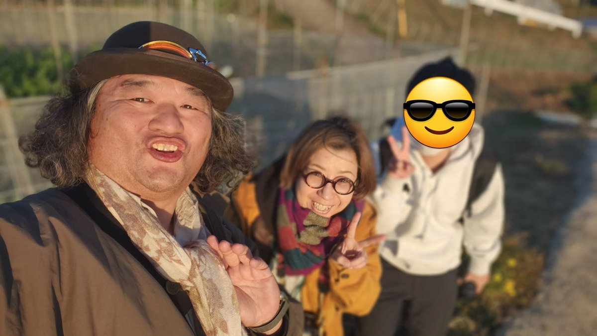 鉄道写真家の中井精也さんが松原で撮影されてて超絶驚いているなうよ！！！すげーー！一緒に写真撮ってもろた😆私得意だから撮りますよｗって🤣🤣ありがとうございました！今後とも松原をよろしくおねがいいたします！🤣

#西九州新幹線