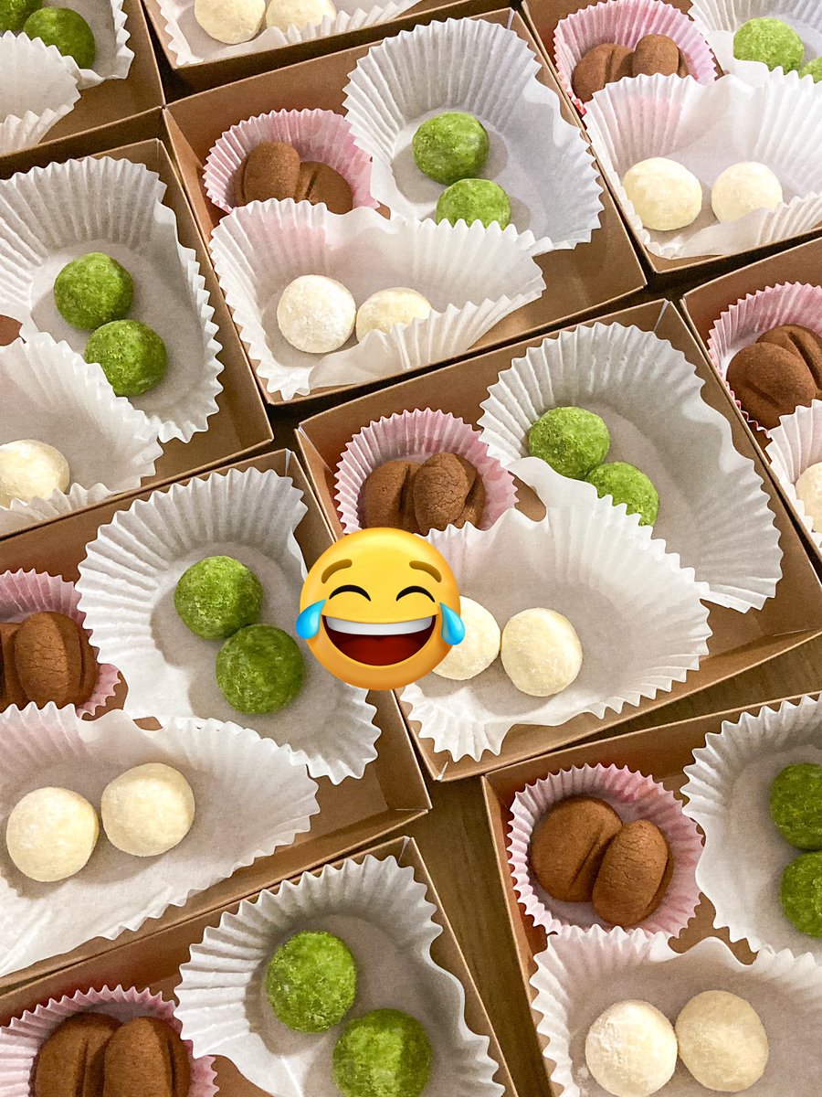 오늘 디저트 특전 협력한 어떤 여자..
수줍..지 않게 트친소요구합니다😎
#2024년에도_빵뉴하는_여자들