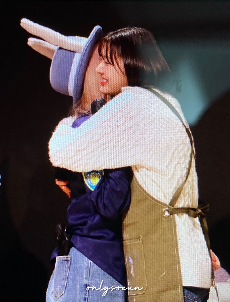 240113 프리뷰.

#위클리 #박소은 #이수진