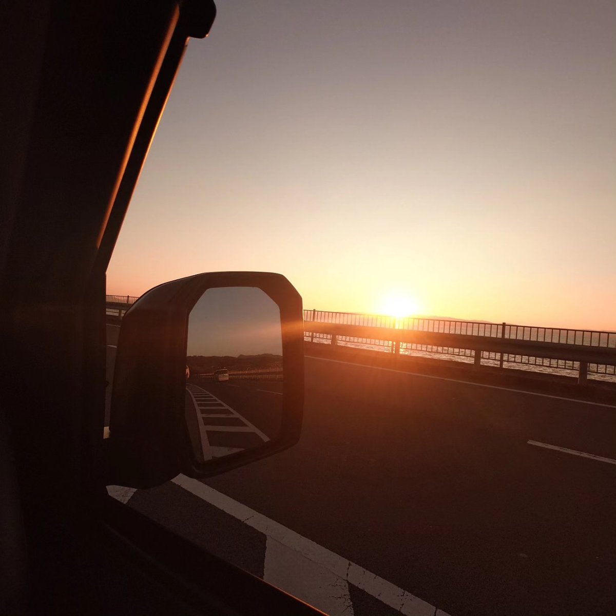 sim___22's tweet photo. https://t.co/gI6vTGUAvJ