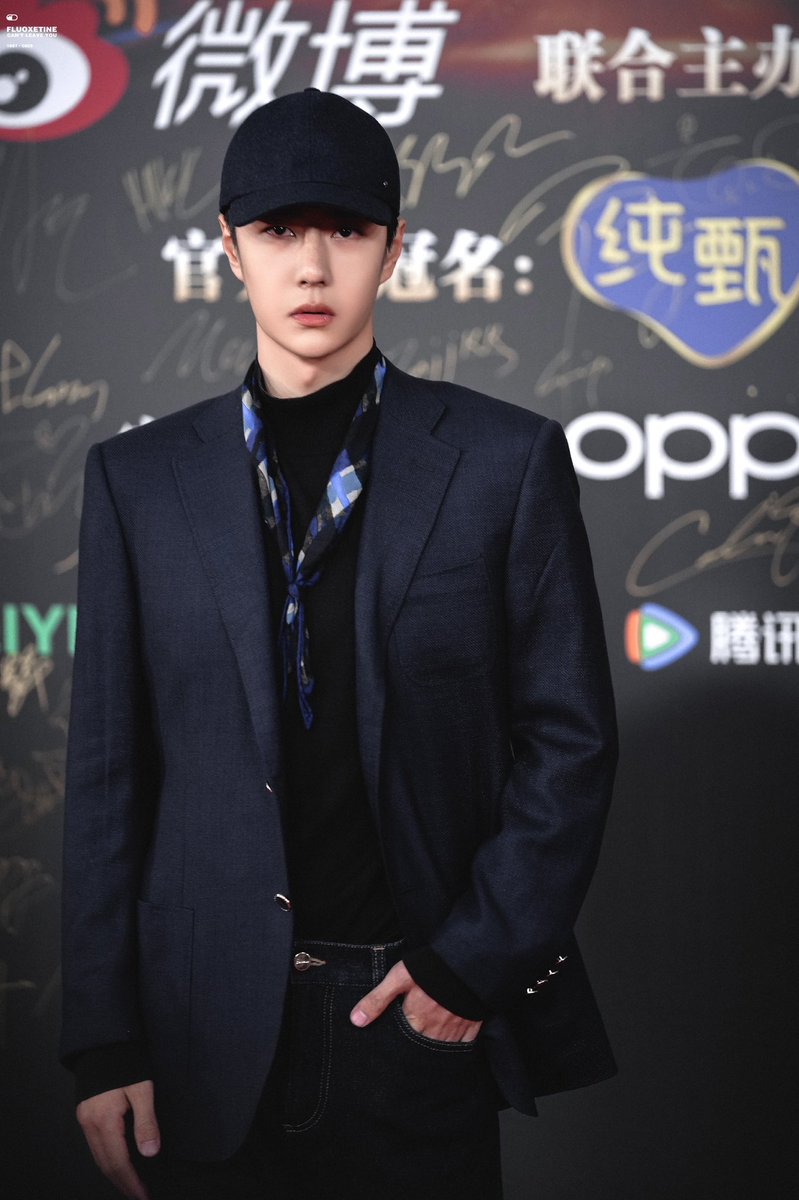 702universe2's tweet photo. สาเหตุการขิตวันนี้ 

WEIBO NIGHT STAR WANG YIBO 
#WangYibo_WeiboNight23 https://t.co/ZGLSHilwTq