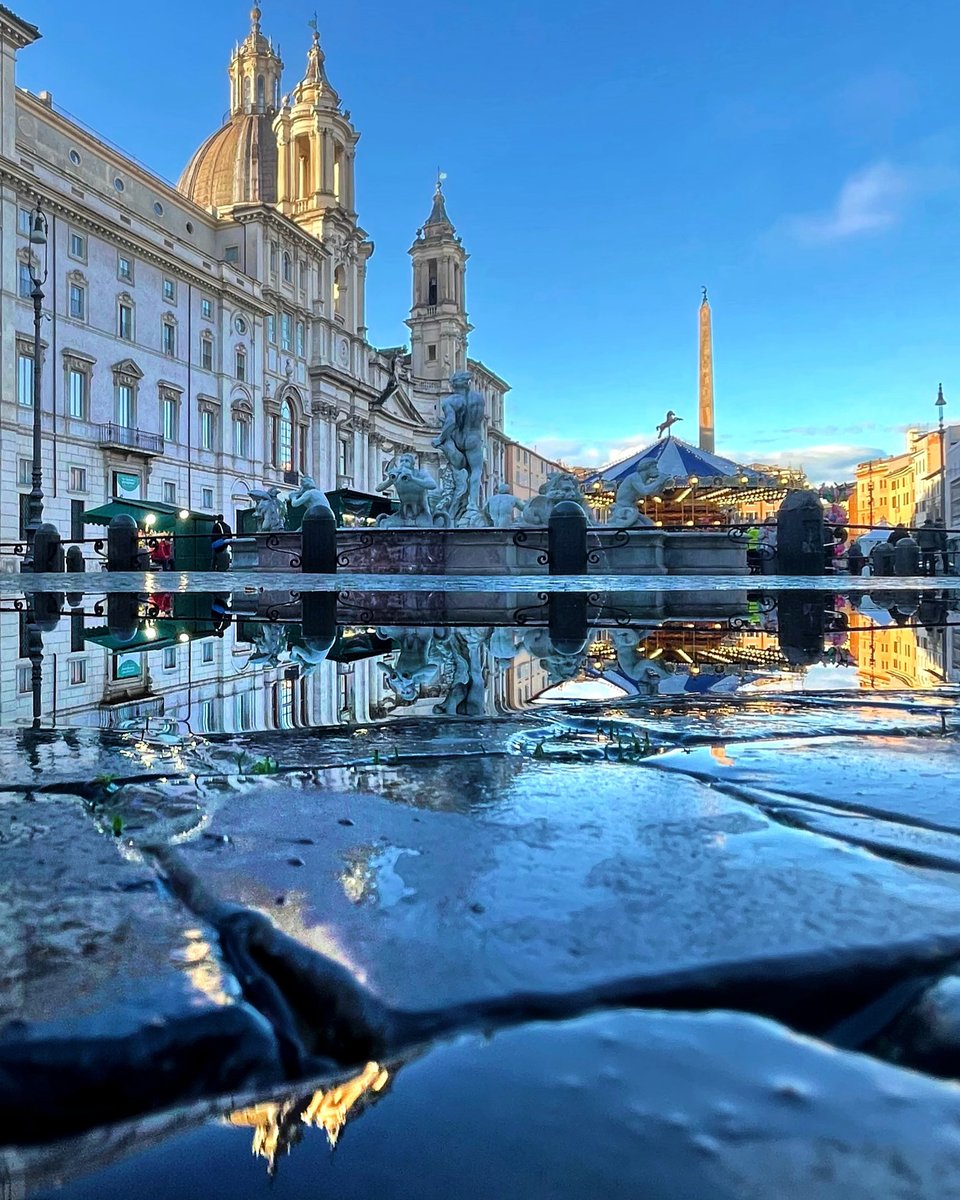sampietrino's tweet photo. Piazza Navona - Roma
ph @alezoppi__am
#piazzanavona #thegreatbeauty #lagrandebellezza #romeandyou #romanity #wheninrome #romegram #fromromewithlove #italy https://t.co/WkmYv3qtxE
