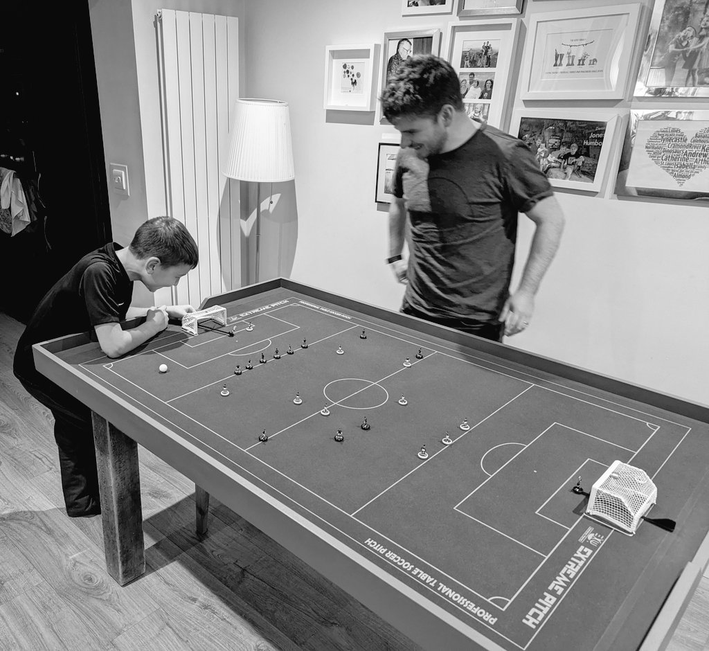 subbuteo_paints's tweet photo. #grassroots #subbuteo evening was another huge success, thank you @PolMacPhadien, @kjgreenan and @thepolisbox 🔥🏆 can't wait for the next one!

#tablefootball #soccer #football #vintage #retro #hobby #photooftheday #boardgames #nostalgia https://t.co/oNfsMDMctb