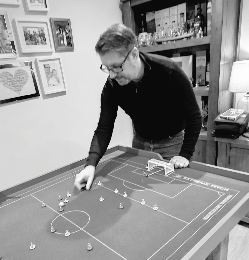 subbuteo_paints's tweet photo. #grassroots #subbuteo evening was another huge success, thank you @PolMacPhadien, @kjgreenan and @thepolisbox 🔥🏆 can't wait for the next one!

#tablefootball #soccer #football #vintage #retro #hobby #photooftheday #boardgames #nostalgia https://t.co/oNfsMDMctb