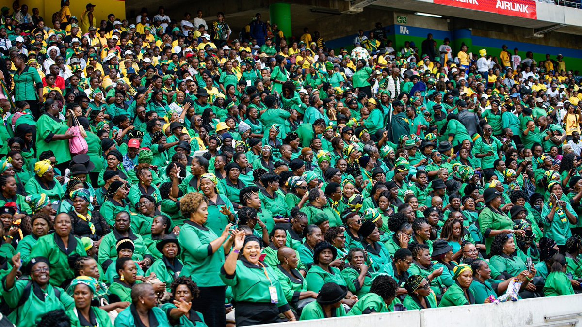 sziks's tweet photo. President Cyril Ramaphosa is set to deliver the ANC’s January 8 statement later today in Mbombela Stadium. 

#ANC112 #ANCNECinMP #RegisterToVoteANC https://t.co/4RRDRyC51D