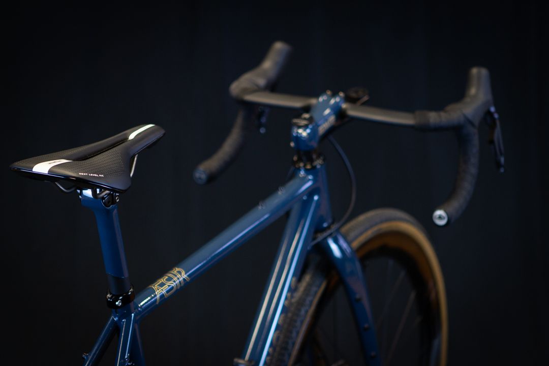 Meteor Works Custom Frames tweet media