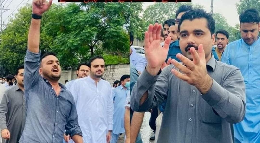 DrAsifkhanYda's tweet photo. The rights of 600 doctor are at risk ,the Kpk chief minster should Take Action ...We want justice 
#InductionforAll @KPChiefMinister 
@HamidMirPAK @AvtKhyberTv @ydakmc @ydakp_official https://t.co/5mM0Sv9Xbo