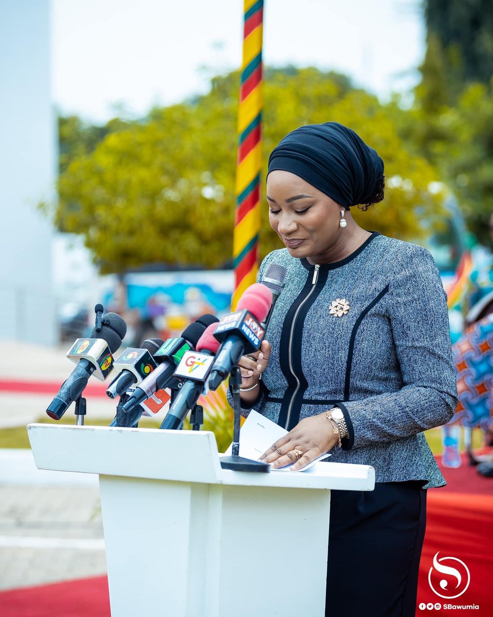 A woman of intellectual capacity, divinely sanctioned incoming First Lady of the Republic of Ghana 🇬🇭 ⁦<a href="/SBawumia/">Samira Bawumia</a>⁩