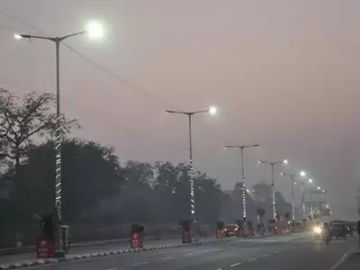 BharatObservers's tweet image. The #MetereologicalDepartment predicts a #minimumtemperature in several parts of #Bihar, including #Patna, for the next 4-5 days, affecting #rail and #flight services due to poor visibility.

#BiharWeather #PatnaWeather #winter #lowtemperature