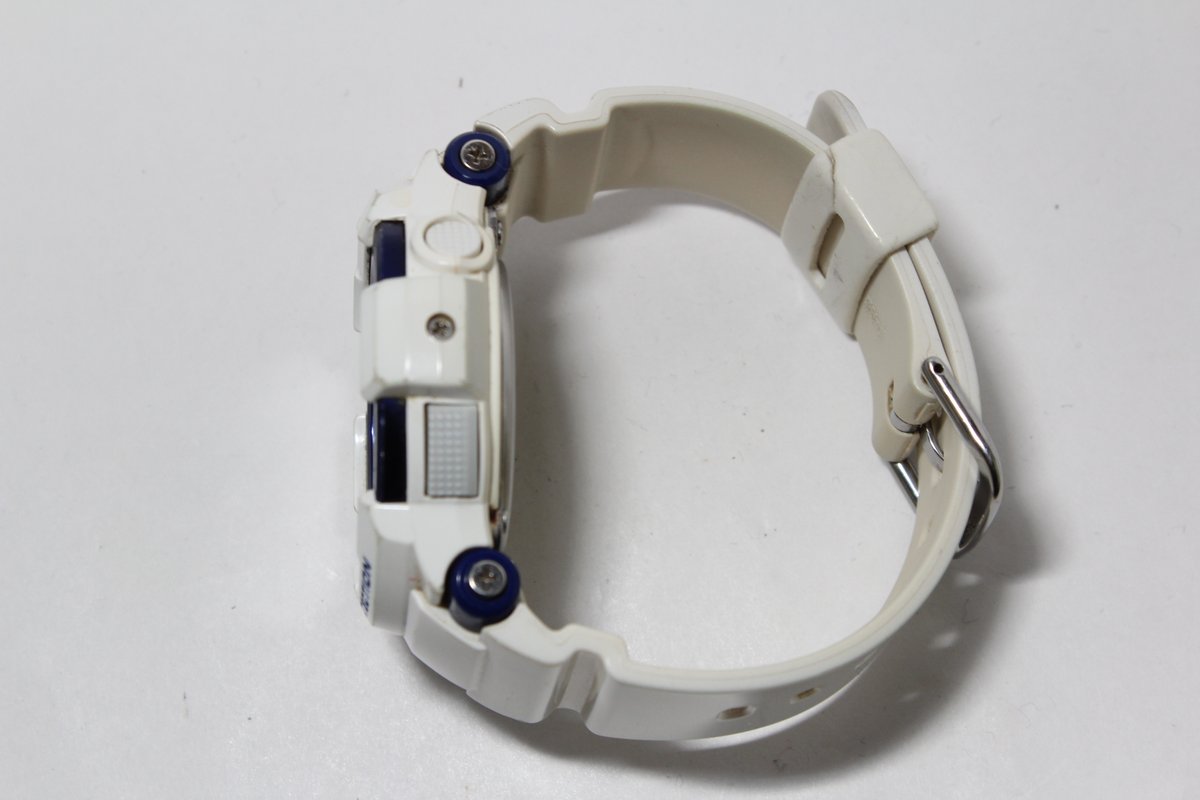 GshockTkhs's tweet photo. Do not hesitate to offer any price.  CASIO vintage BGA-210 white blue Baby-G https://t.co/Qbfb6UuTTV #casiogshock #pinkwatch #watchforgift https://t.co/nETY2KWP3N