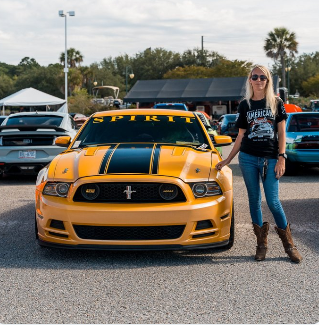 BLocker1983's tweet photo. Sierra Jeffrey shares her best Mustang memory, building a car with her dad. The passion for these beautiful cars runs in the family. #FordBlue 🚗💙 https://t.co/xNtGsSHKLM