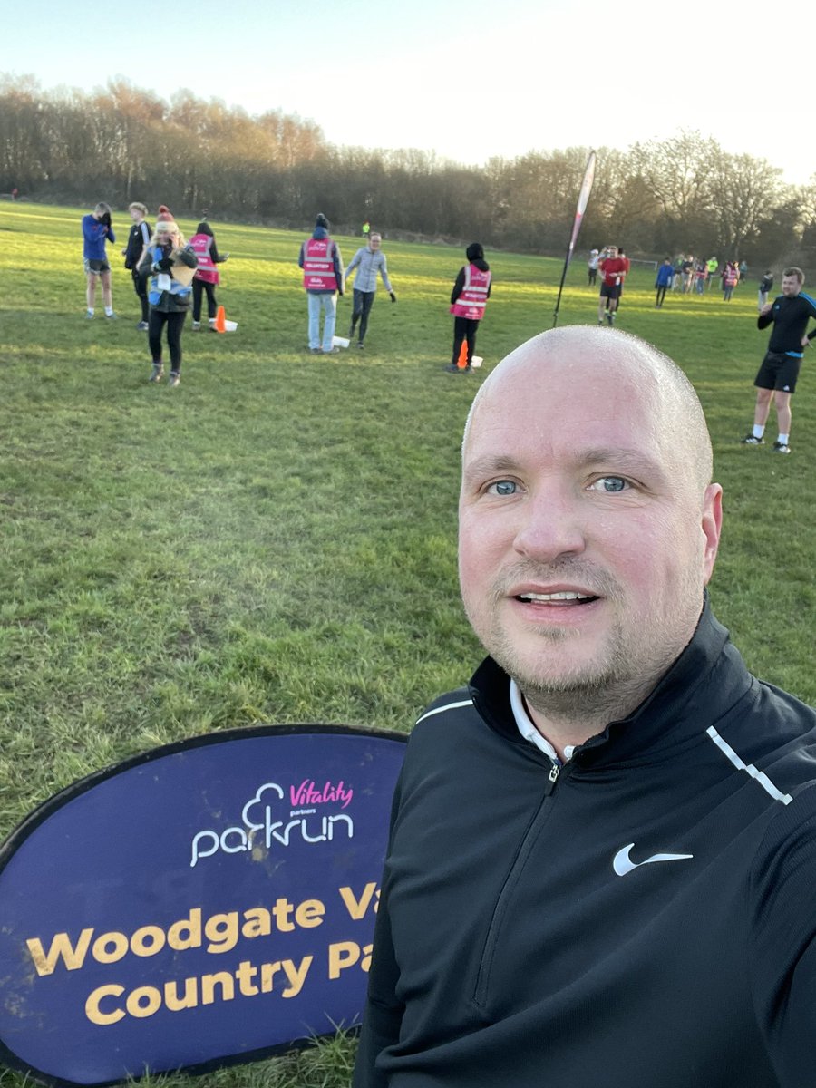 Simon Barratt tweet media