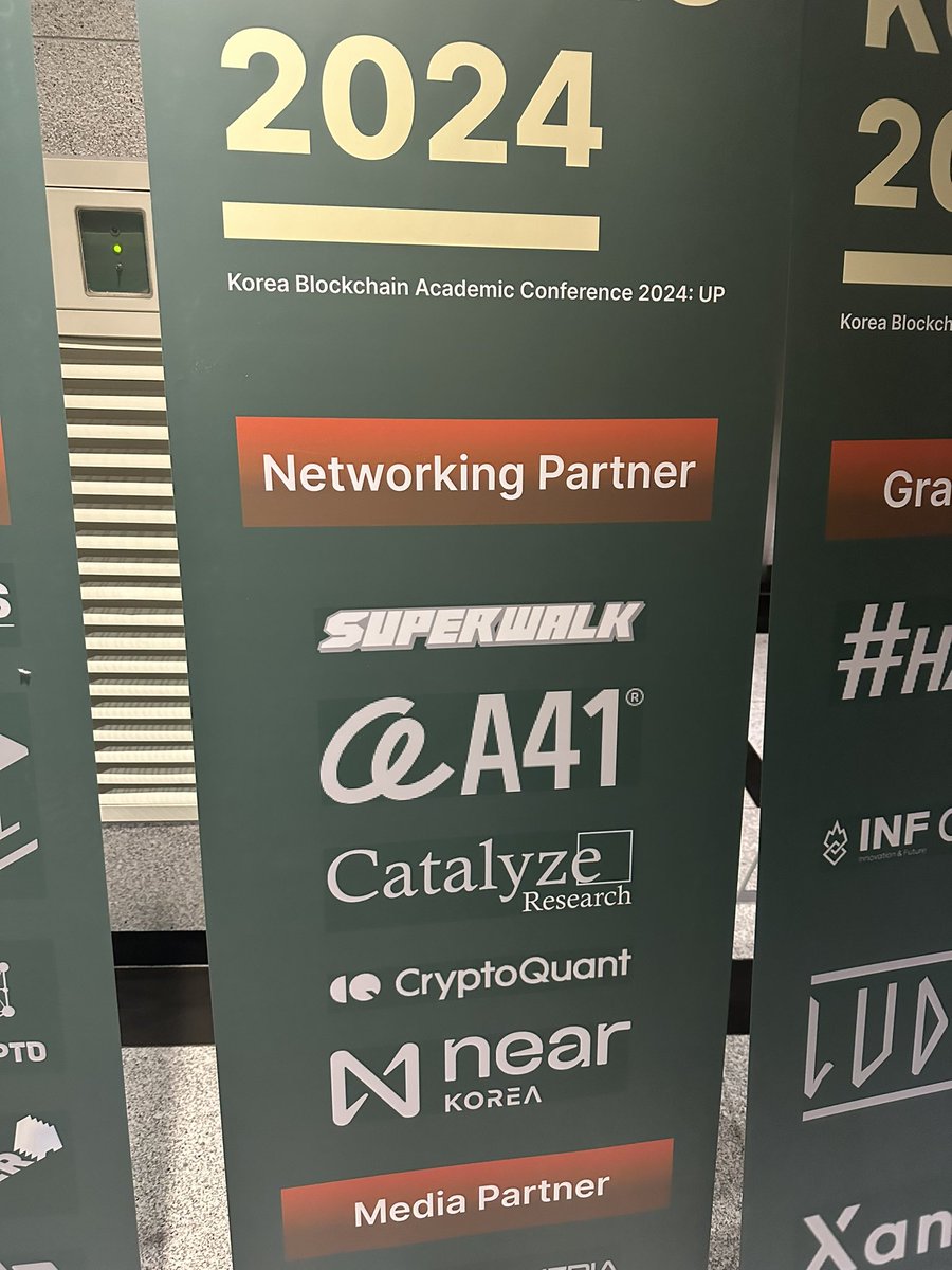 a41_allforone's tweet photo. On January 13th, A41 sponsored and participated in #KOBAC, a blockchain event hosted by @blockchainkor. 

KOBAC stands for the Korean Blockchain Academic Conference, featuring 10+ academic clubs and Korean-based blockchain companies.

🚀 A41 is looking forward to supporting Korean builders and blockchain clubs.

Thanks for inviting us!