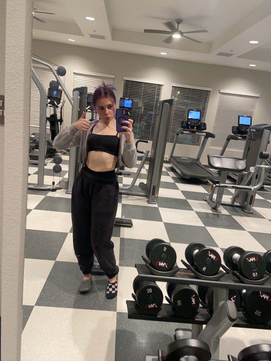 Cheyenne_280's tweet photo. Gym bro? 👹 https://t.co/h7Dd9GSwzT