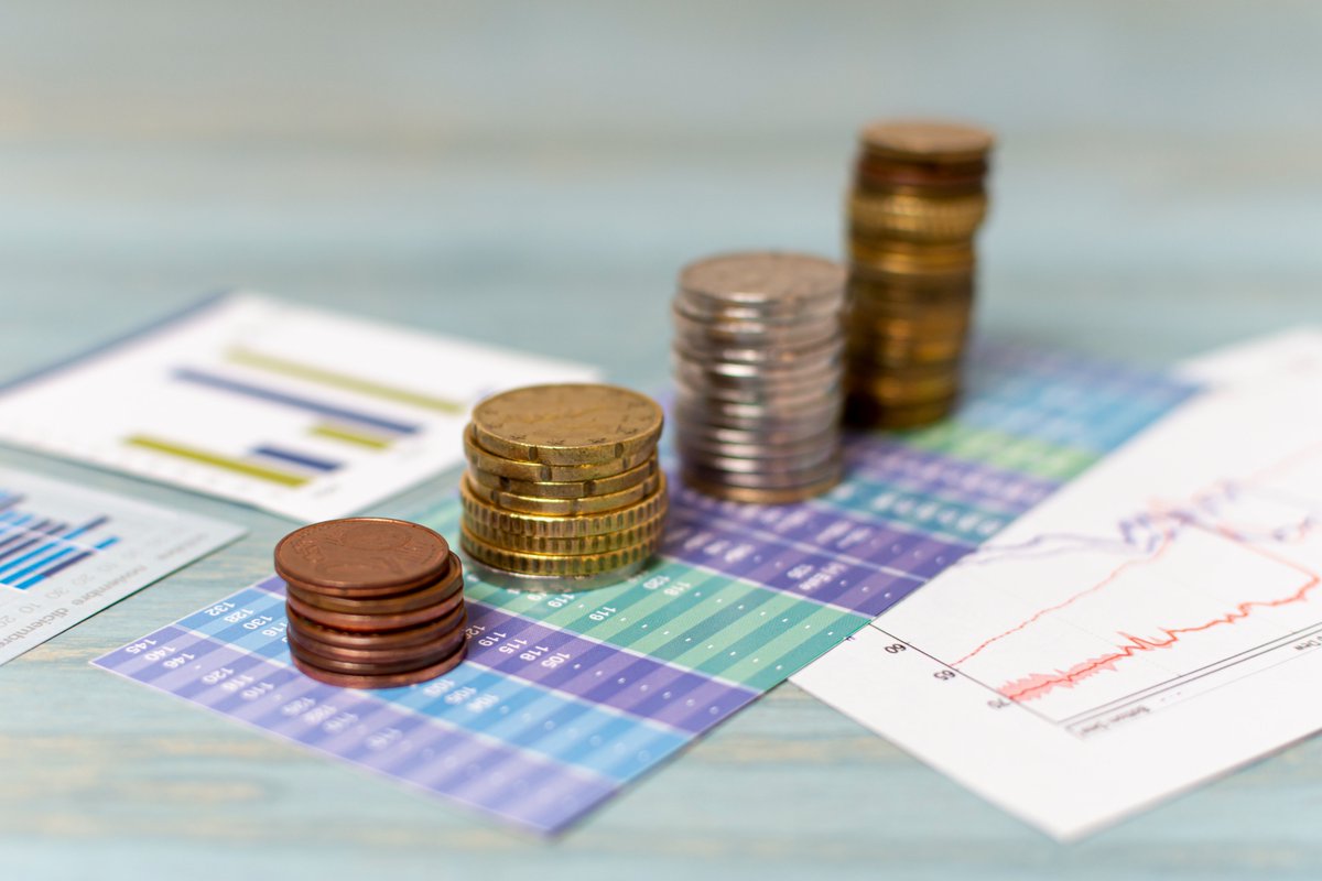 JTPeculiar2023's tweet photo. Explore multiple sources of revenue to strengthen your financial resilience. Whether it's launching new products/services or investing wisely, diversification can help you navigate economic uncertainties.
#FinancialSmartness
#BusinessAdvice https://t.co/HRsFFBJmd0