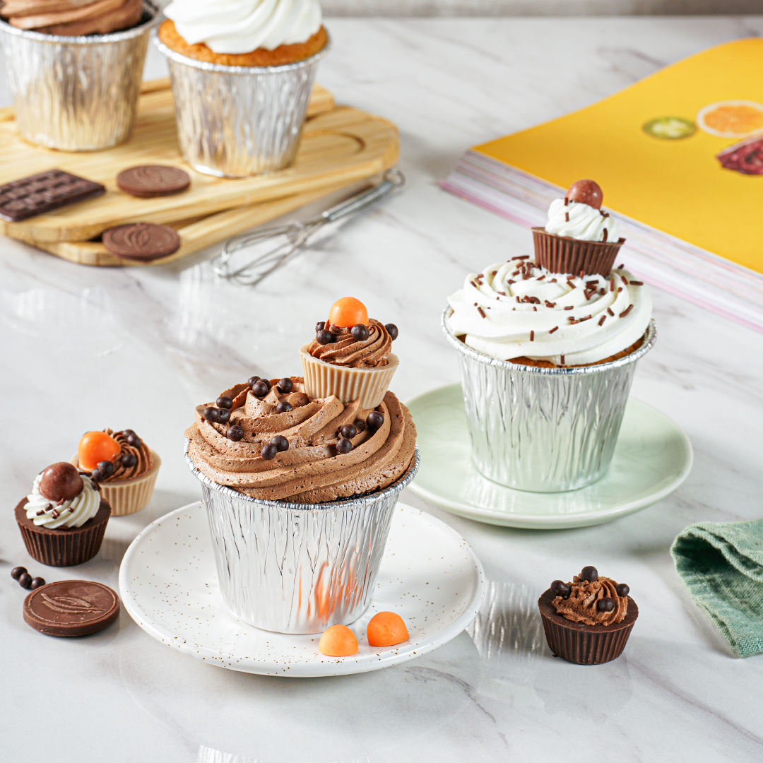 dapurcokelat's tweet photo. Tiny delights with big flavors! Our cupcakes are sweet little packages of joy, adding a sprinkle of happiness to your day 🧁✨  

#dapurcokelat #DCCupcake #cupcake #chocolate  #cupcake https://t.co/iutADKatwq