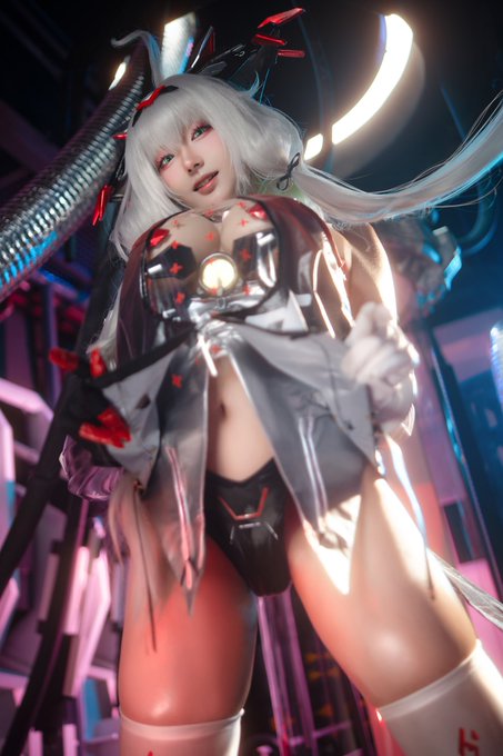 Twitterのコスプレ画像15