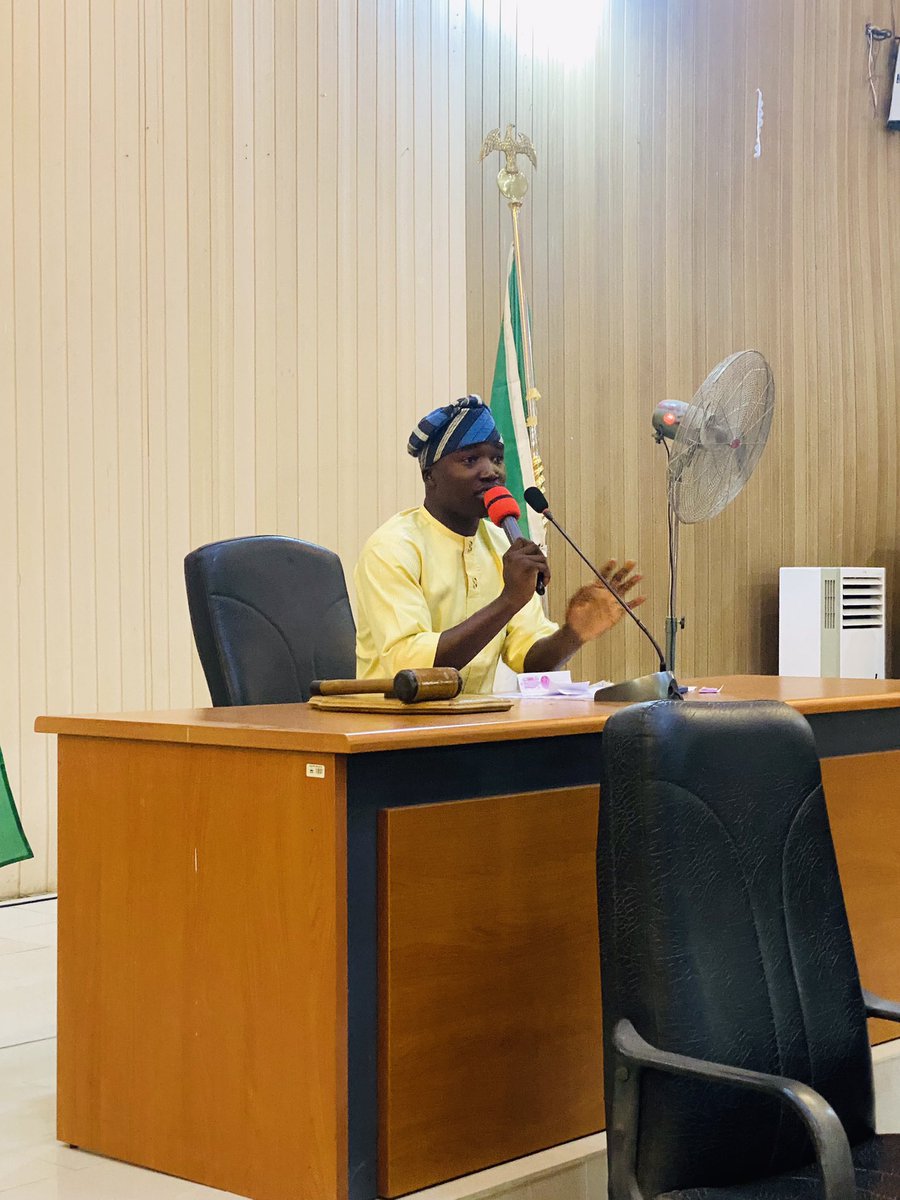 Ekiti Youth Parliament First Sitting of the year, held on 12th January 2024- Presentation of the Draft Ekiti State Youth Policy 2024

nairaland.com/7968757/ekiti-…

Signed:
Hon. Adebanji Olaoluwa Micheal
Chairman, House Committee on Media and Public Affairs.
for,
Ekiti Youth Parliament