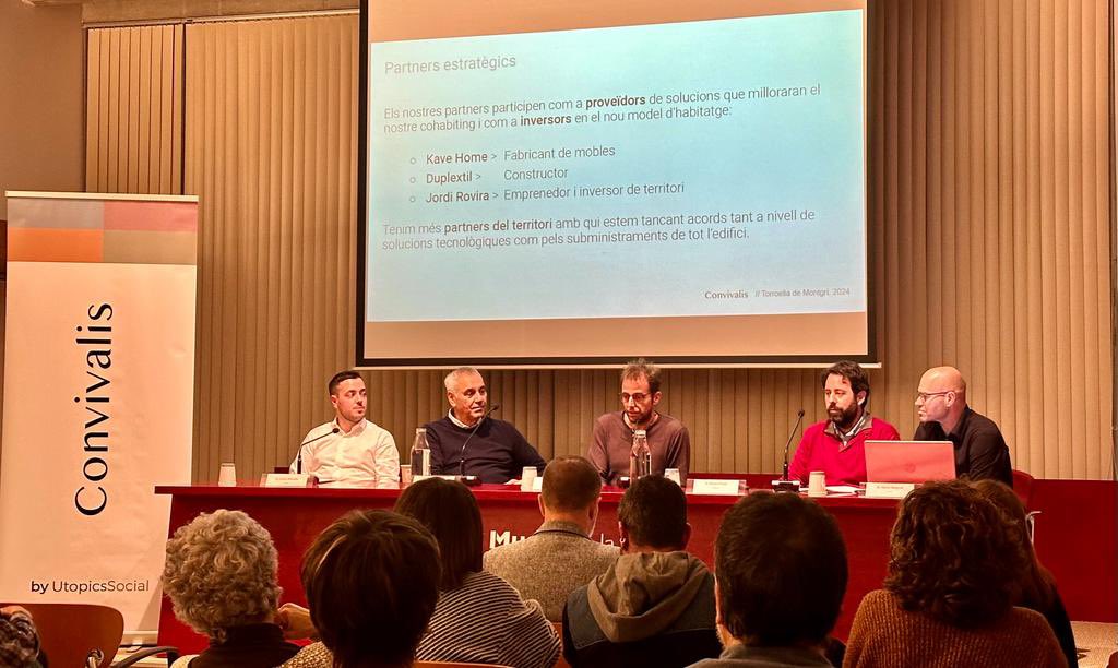 rispau's tweet photo. Presentació del projecte Convivalis al Museu de la Mediterrània de Torroella. Repte per recuperar els habitatges abandonats als centres dels pobles i la necessitat de potenciar l’accés a l’habitatge fugint de l’especulació. https://t.co/UZzJT067uH