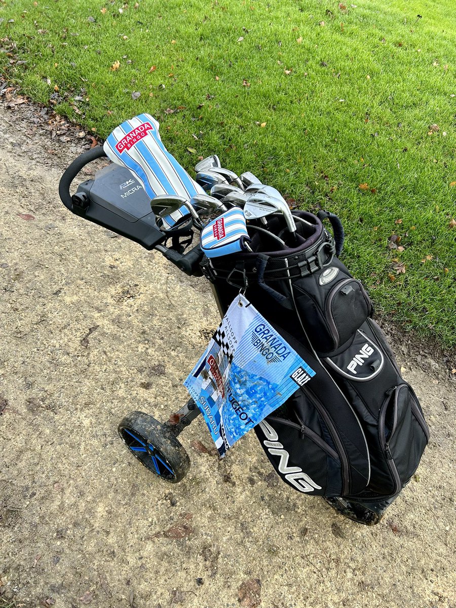 SingersCornerSC's tweet photo. New Year, N̶e̶w̶ ̶ M̶e̶ New Product! 🎉

PUSB x Golf ⛳️ 

Started out as a project for my own golf bag that I loved and wanted to do a run for other Sky Blue golfers 🩵

Limited numbers available! 

Note to self.. take photos before hole 16 when playing in the winter 🥶

#PUSB https://t.co/nXzJg27GP5