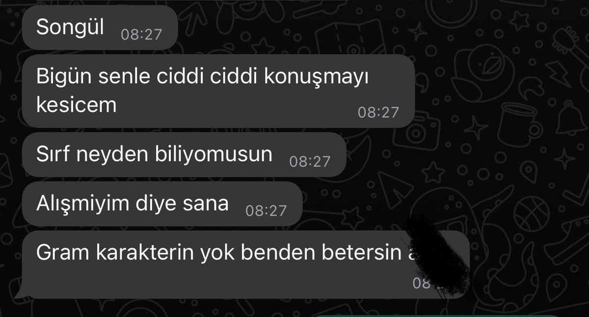 songulkarakus2's tweet photo. Arkadaşlarımın beni zorbalaması şaka mı ??? https://t.co/wZulP02niy