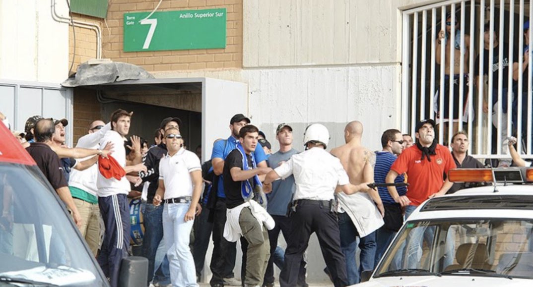 Viaje de <a href="/KolectivoSur91/">Kolectivo Sur</a> en un Elche-Xerez, incidentes con <a href="/JoveElx82/">Jove Elx</a> temporada 06/07.
