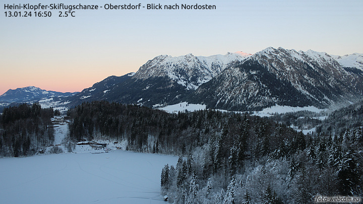 sigrid_seeger's tweet photo. Guten Abend https://t.co/5uoeK98rAE