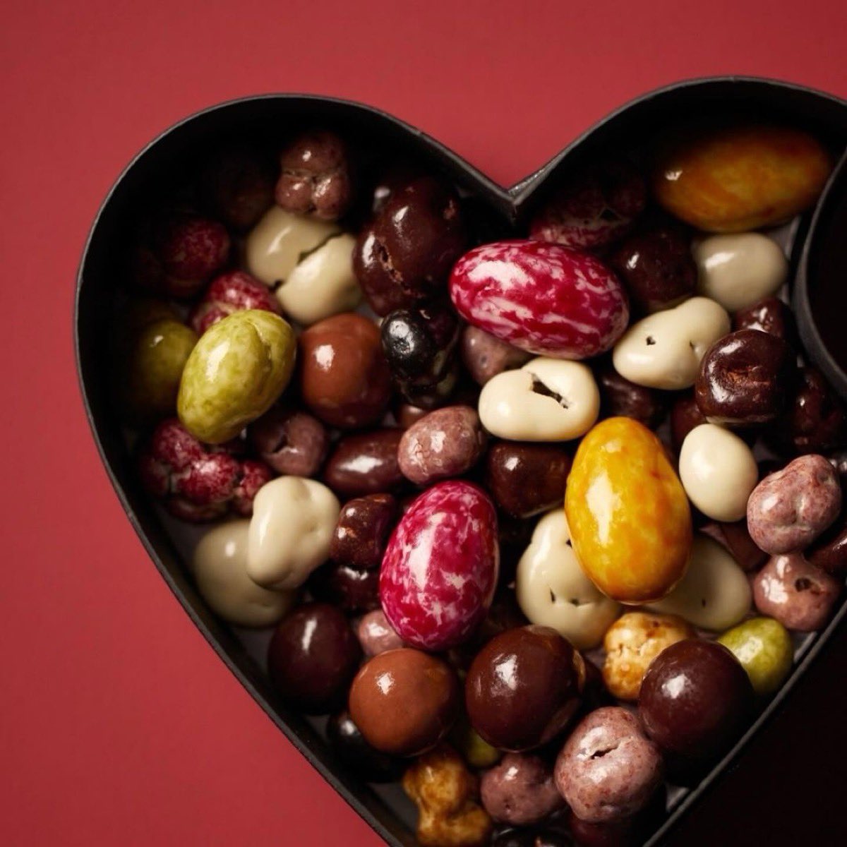 Girls Don't Cry × été “2024 バレンタイン&ホワイトデーコレクション