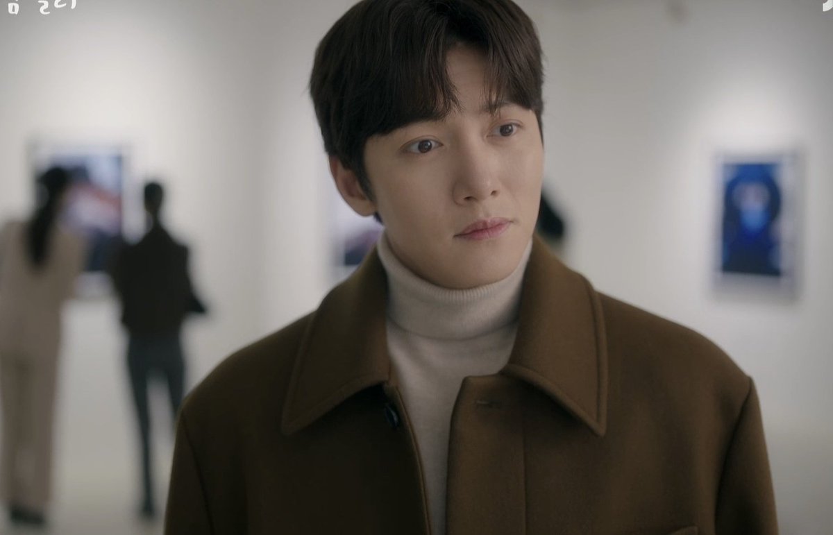 runnertang's tweet photo. 13화 부제 그놈의 짝사랑

상대를 위해 시작하겠다는 삼달이의 짝사랑
말해볼 기회조차 주어지지 않는 상도의 짝사랑
긴긴 세월 죄책감에 혼자 꽁꽁 숨겨왔던 미자의 짝사랑
조용하게 늘 표현해왔던 용필의 짝사랑

진짜 다 다른데 그놈의 짝사랑은 다 가슴이 너무 아프다... https://t.co/5np6BATnbY