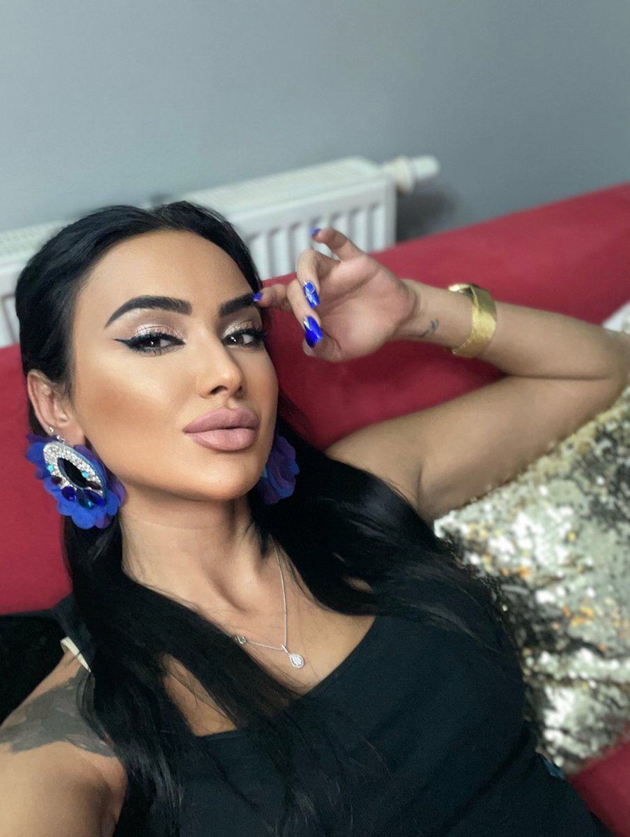 missLara34x tweet picture 