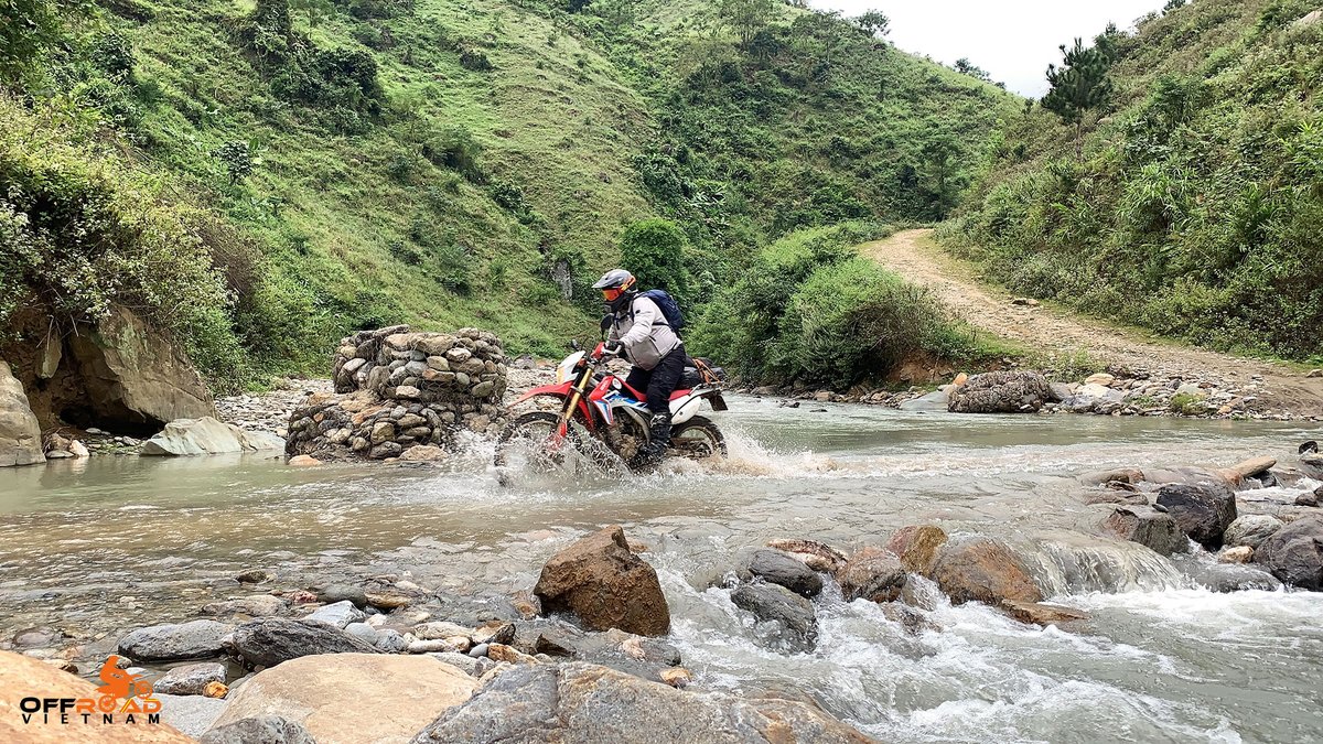 vietnamriders1 tweet picture