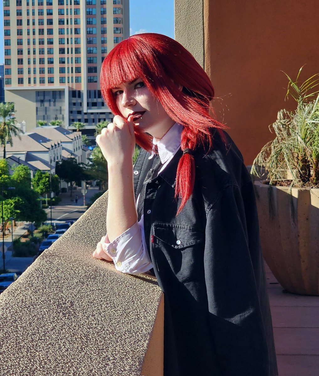 DigitalxArchive's tweet image. Bit of a Makima spam to get me to restyle her wig!!!!
🃏🎭
#chainsawman #makima #cosplay