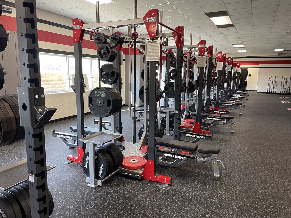 @RFS_Sports @webuildICONs @HammerStrength @AdvExercise @drivingthegusb1 33 Bars Moving @MarcusFootball Maximized Space for Safety & Efficiency #PerformanceIsReality