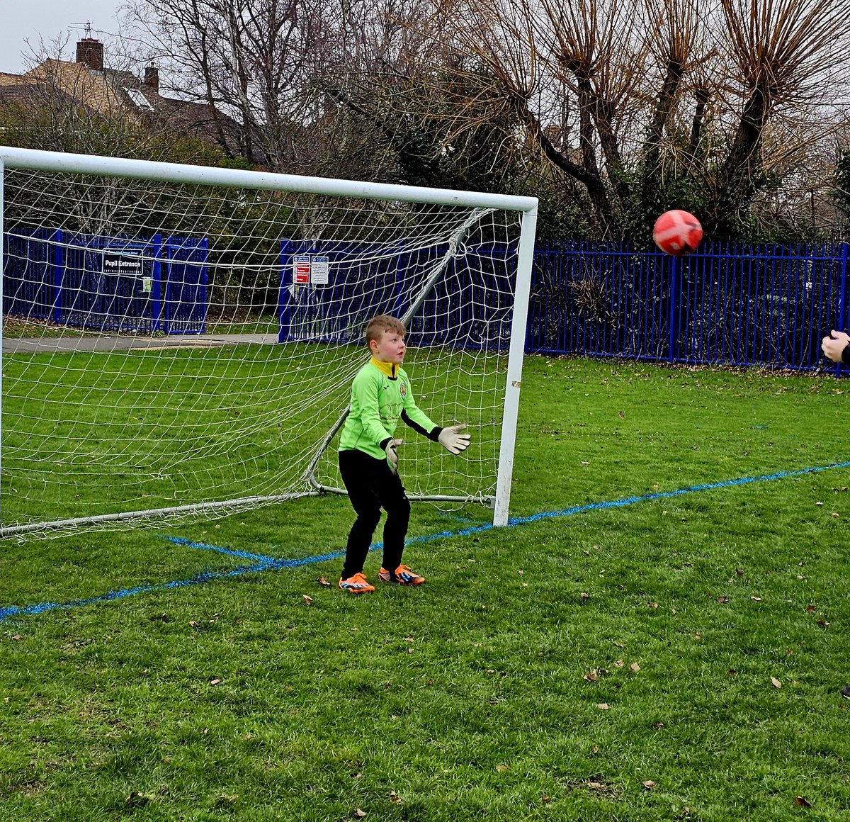 Thank you to linford football for hosting our u6, lovely game played in the right atmosphere