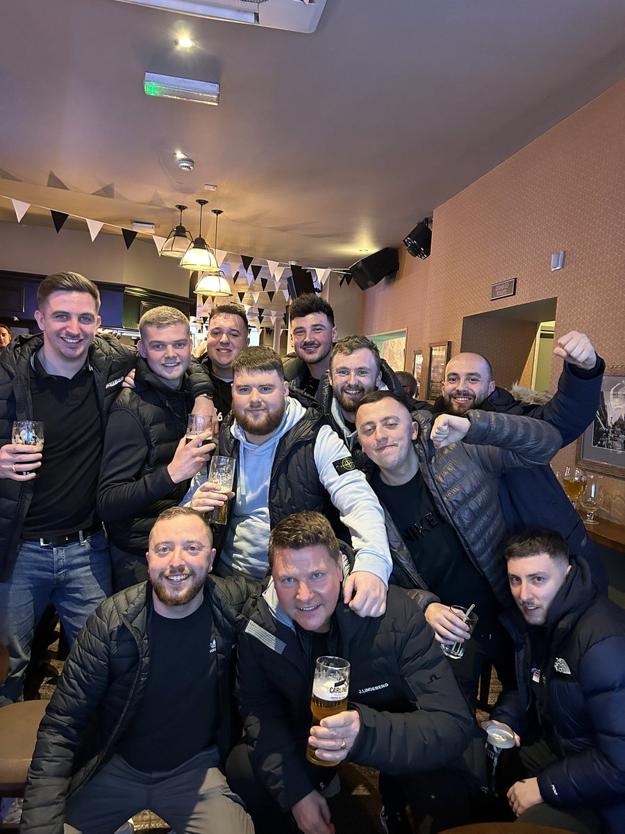 Max Thompson tweet media