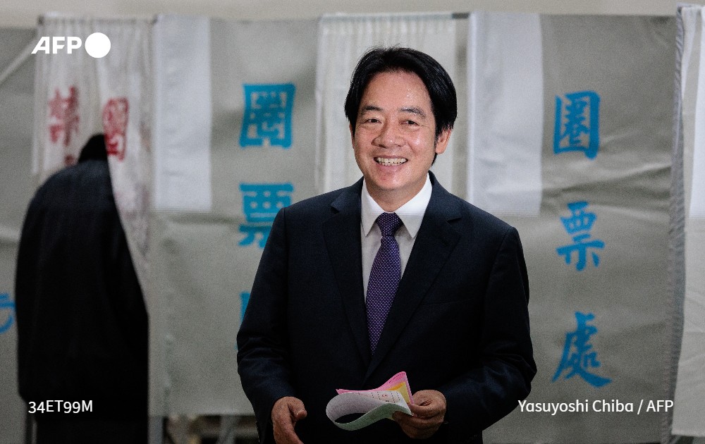 Lai Ching-te, le candidat à l'élection présidentielle de #Taïwan décrié par la Chine comme un "grave danger" en raison de ses positions en faveur de l'indépendance, est en tête samedi du scrutin avec 41,6% des voix, selon des résultats officiels partiels. #AFP