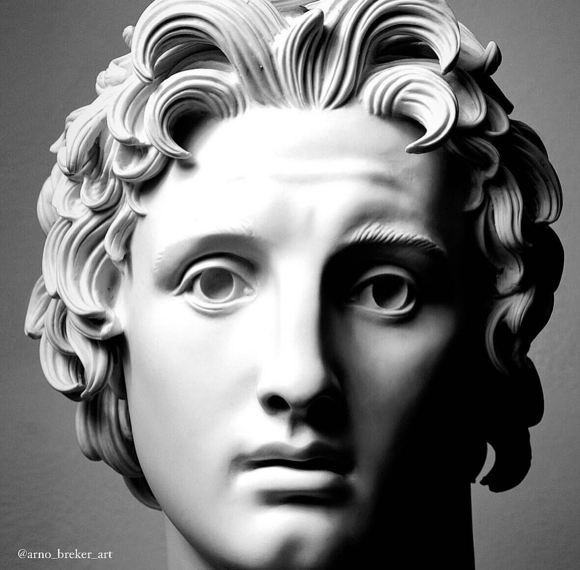 Portrait of Alexander the Great, 1981.

The French writer and Alexander-biographer Roger Peyrefitte asked his friend Breker to make this portrait as a Homage to the young Alexander. 

Photo © Massimo Listri, 2005