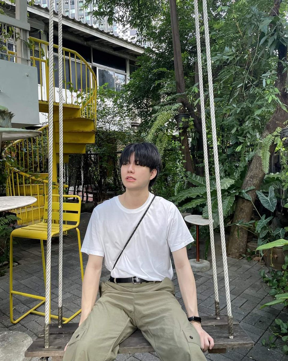 WWINTMOFFICIAL's tweet photo. IG WWINTM UPDATED! 
240113:พี่วินกับธรรมช๊าตตต~😁🦥

@wwintm
#wwintm 
#เจ้าสล็อตของวิน https://t.co/dB212a6Vin