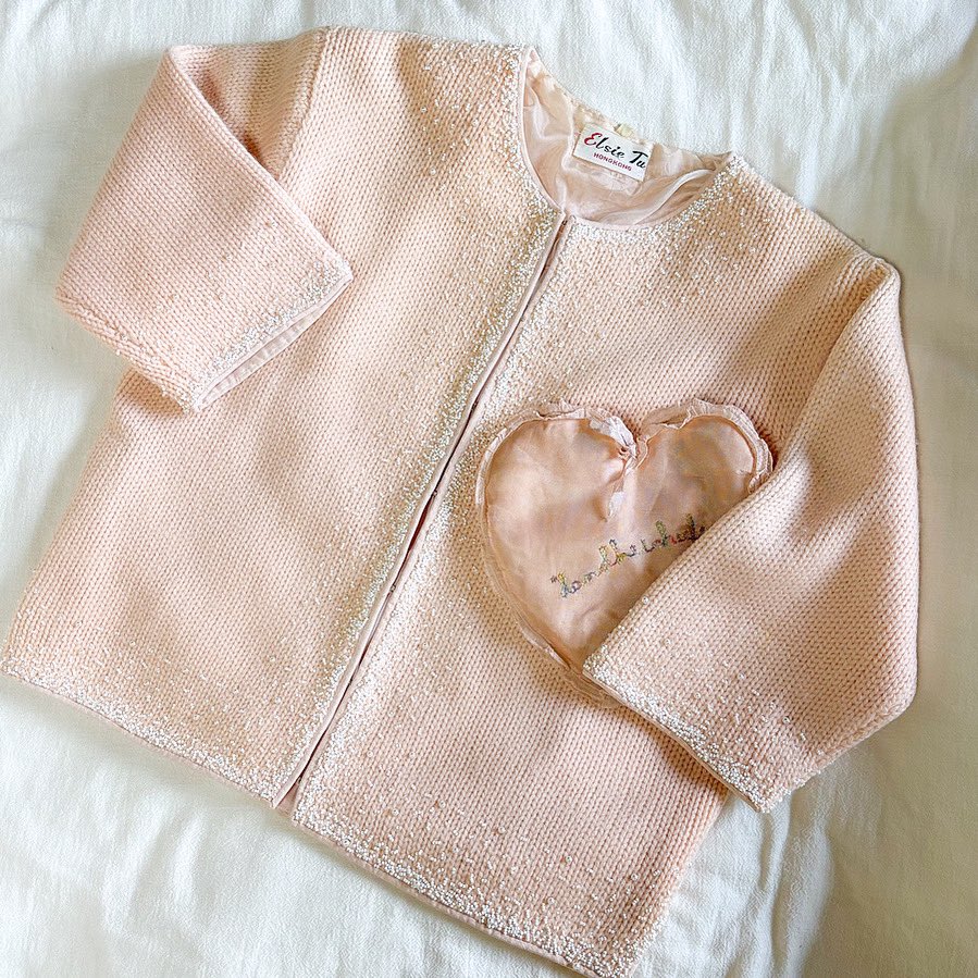 LittleAnnette__'s tweet photo. 🤍1950s-60s sequin cardigan🤍&amp; 🩷1950s-60s beaded cardigan🩷

online shop updated🤍🤍🤍 https://t.co/fmvdzFNabm