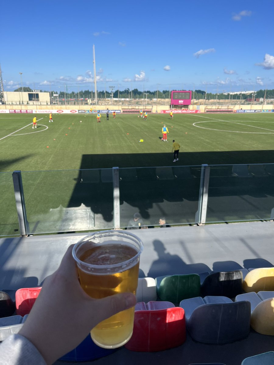 Sam Jones tweet media