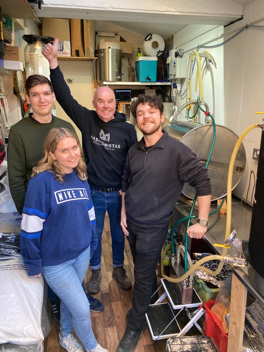 Lovely morning brewing with <a href="/WarwickSU/">WSU</a> Real Ale Society. They've worked really hard 🍻 
Look out for the beer at the Festival 15-17 Feb, we'll announce it nearer the time 🤫
