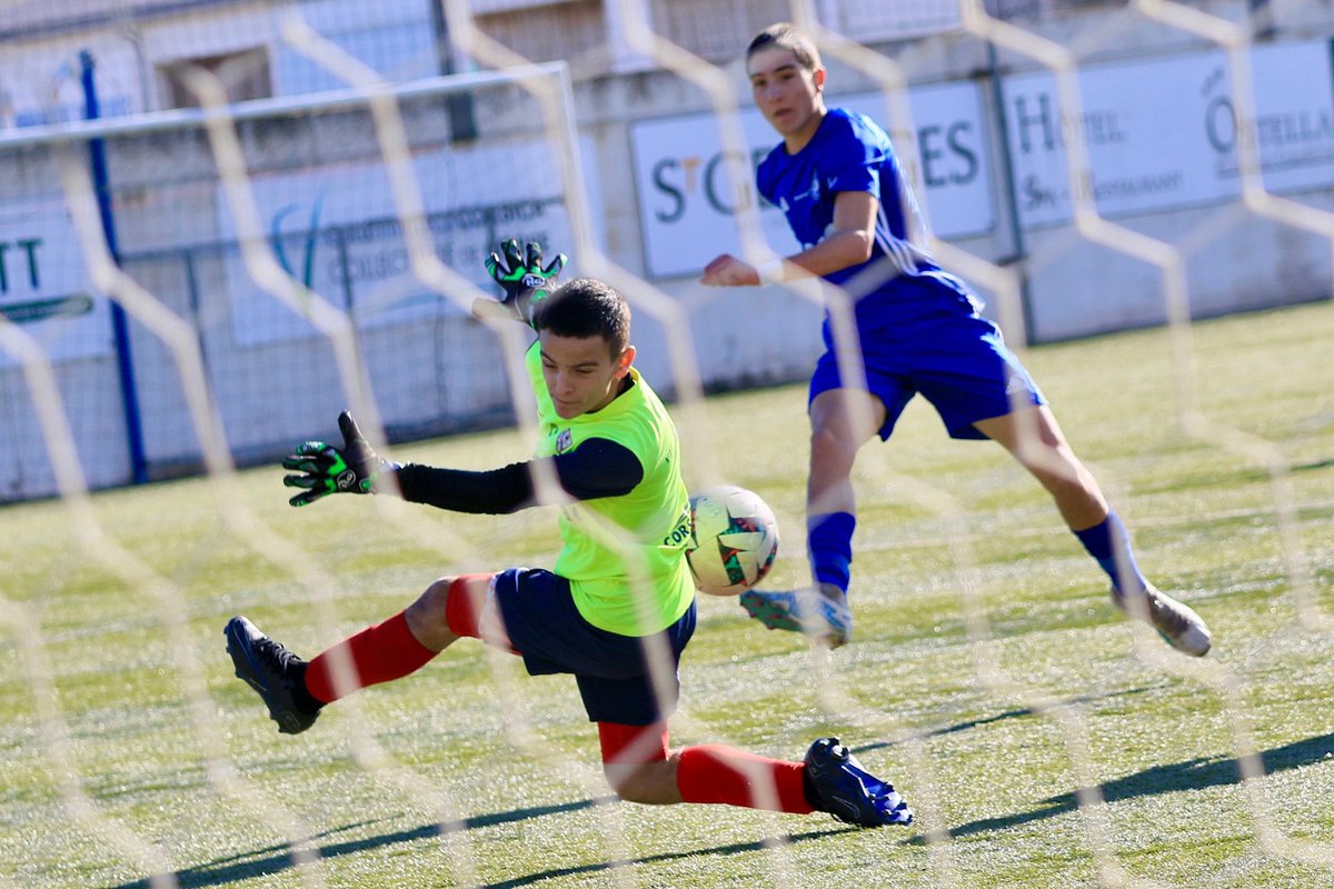 SCBFurmazione's tweet photo. #U16 #SCBGCL 🏆 #vittoria
Belle victoire de nos u16 en 8ème de finale de Coupe de Corse 3️⃣ - 0️⃣
I ritratti © Alex Negroni https://t.co/9t9xkPVDTV